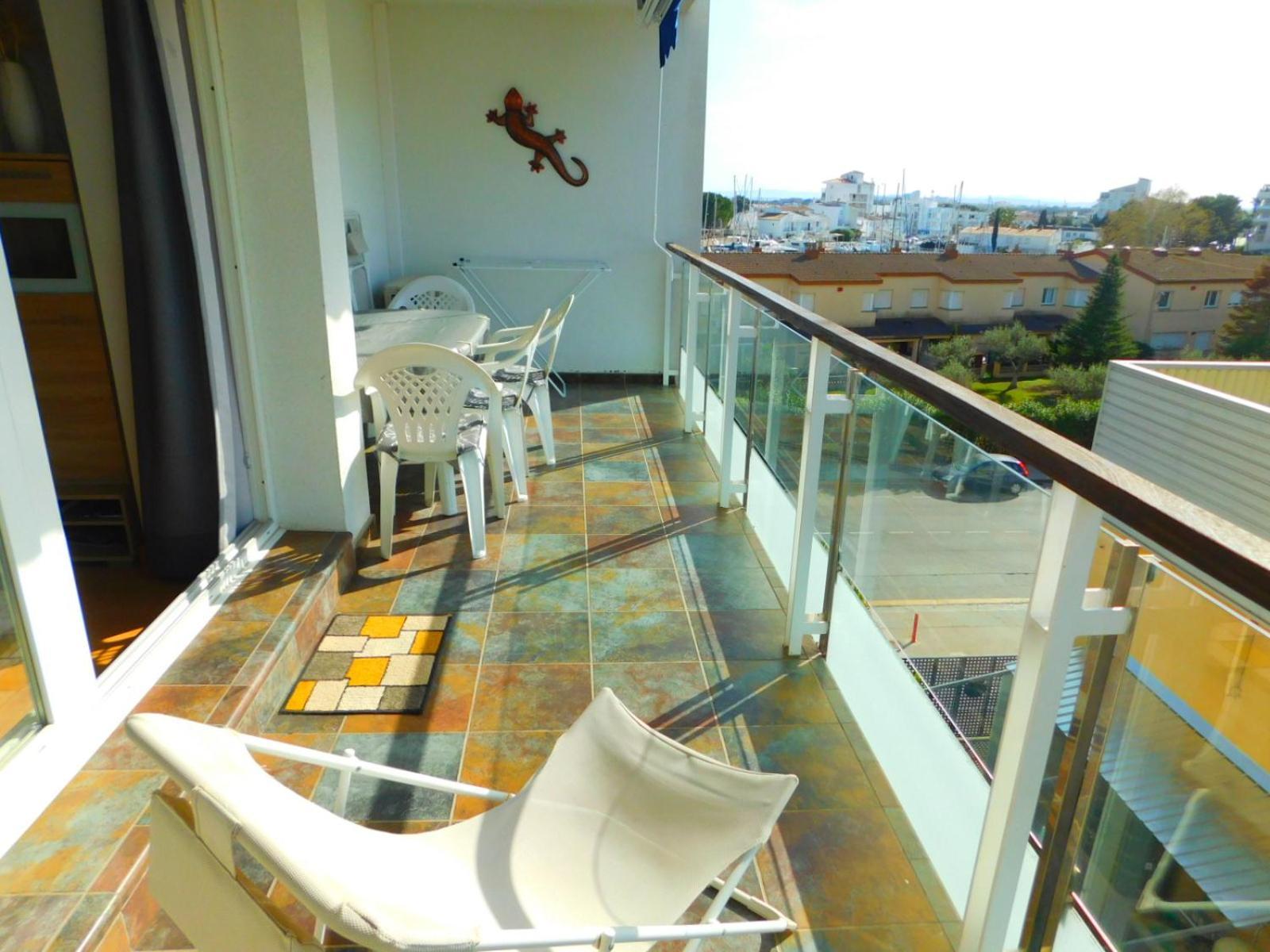 Gmid Immo Apartamento Portomarina โรเซส ภายนอก รูปภาพ