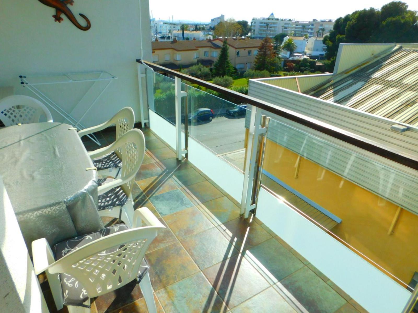 Gmid Immo Apartamento Portomarina โรเซส ภายนอก รูปภาพ